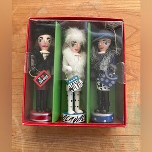 Women Shopping for Shoes - Nutcracker set of 3 in box - Pier One 2014